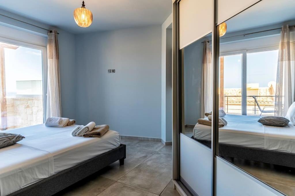 Zefyros Suite , Seafront Retreat ! Pánormos Exteriér fotografie