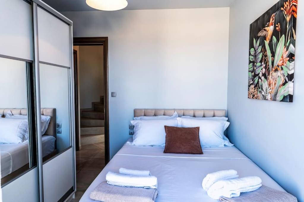 Zefyros Suite , Seafront Retreat ! Pánormos Exteriér fotografie