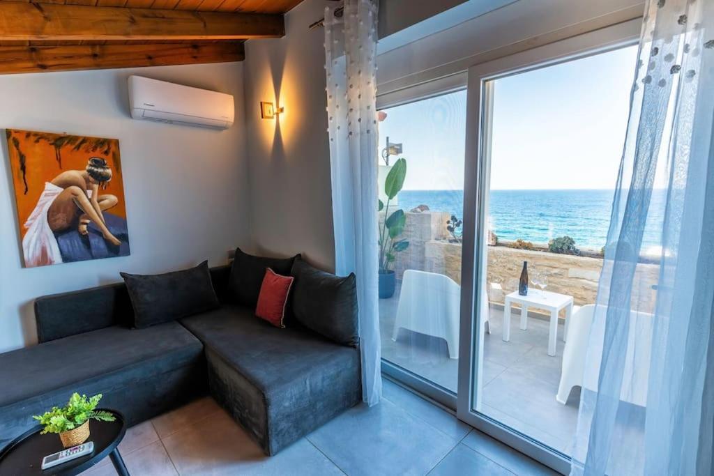 Zefyros Suite , Seafront Retreat ! Pánormos Exteriér fotografie