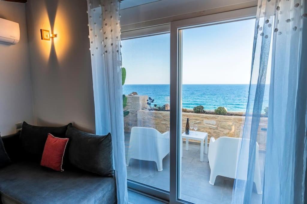 Zefyros Suite , Seafront Retreat ! Pánormos Exteriér fotografie